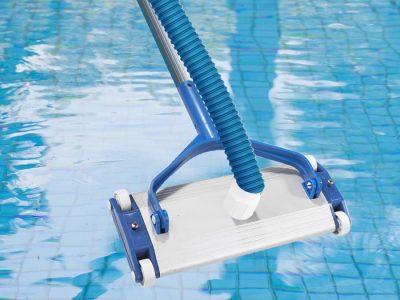cara menggunakan vacuum kolam