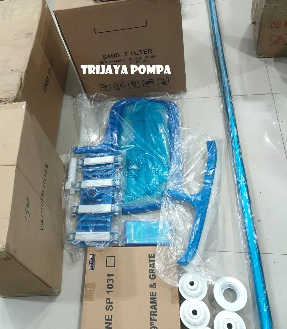 pool-brush-dan-peralatan-kolam-renang
